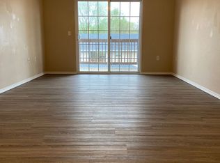 172 Humanity Ln UNIT B, Branson, MO 65616