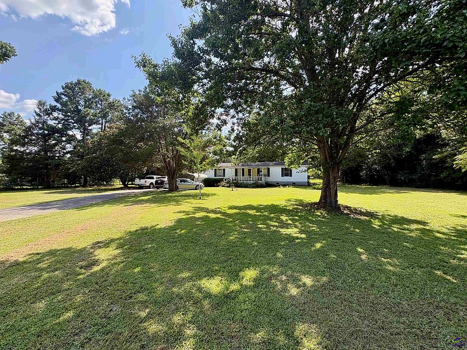 1st image of 390 Peach Rd