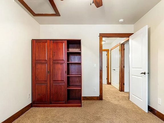 4th image of 323-325 Overbrook Blvd #B