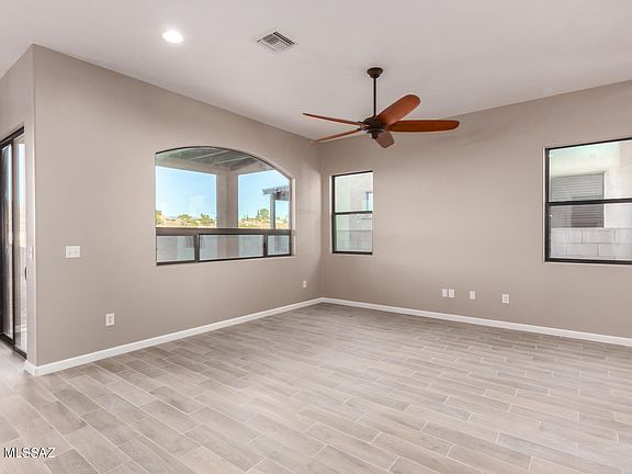 5th image of 8772 E Perry Park Cir