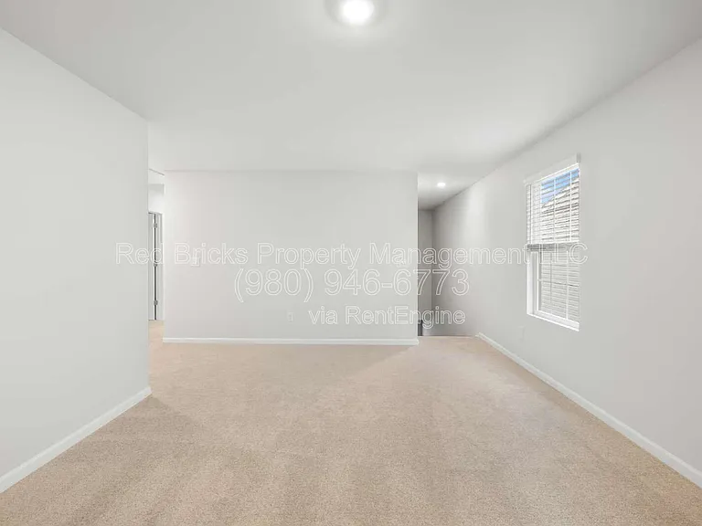 10154 Chatham Run Ln — Photo 21