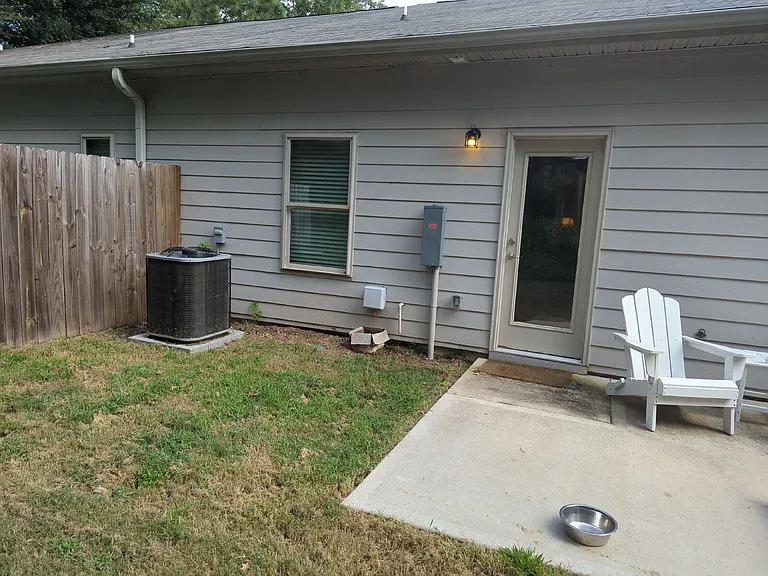 152 Cypress Oak Trl — Photo 11