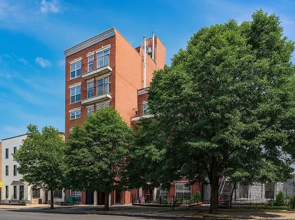 216 Calyer St APT 5B, Brooklyn, NY 11222