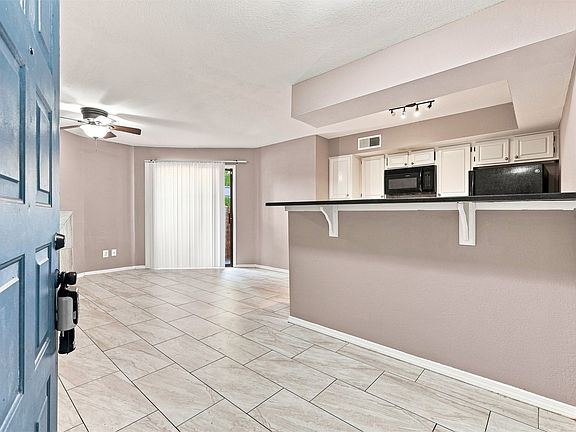 5th image of 6737 S Peoria Ave APT B114