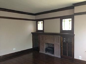 2nd image of 5329 W Montrose Ave #2