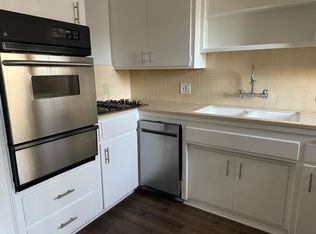 137 N Myrtle Ave APT 3, Monrovia, CA 91016