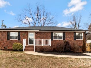 703 E Mills Dr, Landis, NC 28088