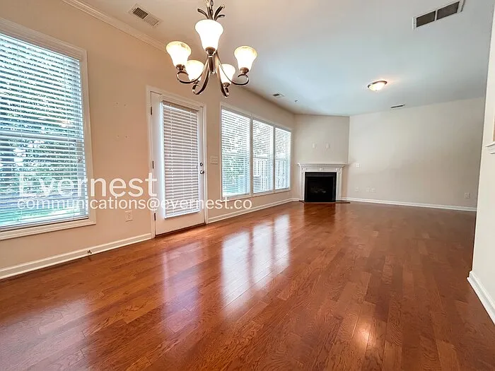 1786 Caswell Pkwy — Photo 6