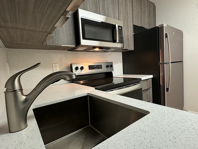 11116 Royal Palm Blvd #2-10 — Photo 4
