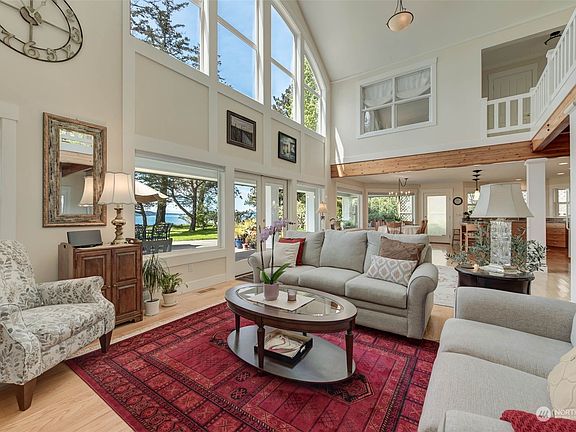 5th image of 3500 S Camano Drive