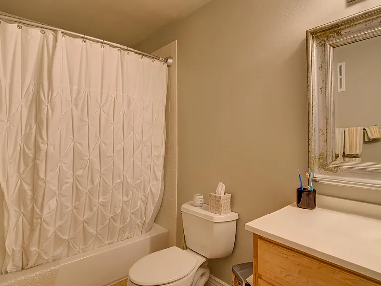 335 Wright St #11-307 — Photo 20