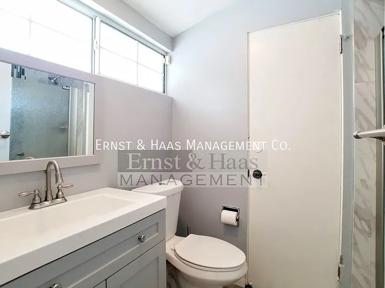 3310 E Curry St — Photo 31