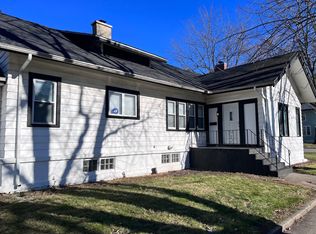 991 E Oak St, Kankakee, IL 60901