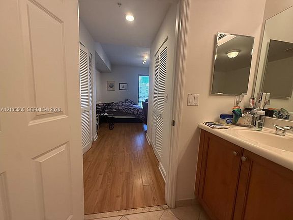 4th image of 8390 SW 72nd Ave #711