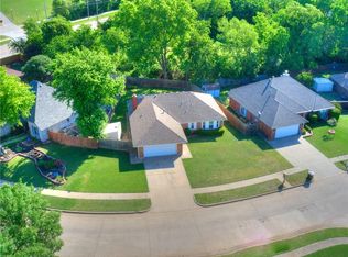 1100 Stadium Rd, Moore, OK 73160