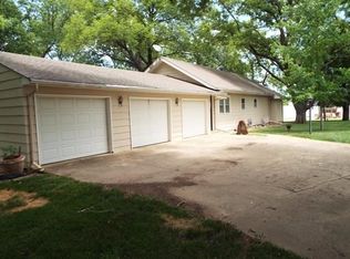 105 N Bridge St, Enterprise, KS 67441