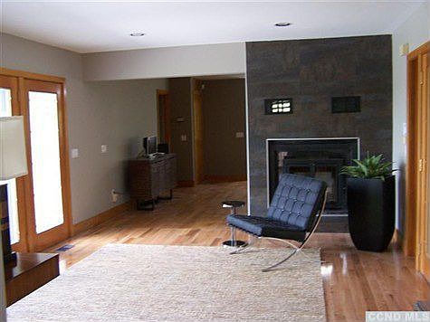 3rd image of 99 Millerbrook Ln
