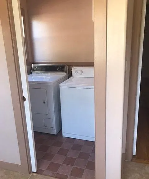 6420 Colby St — Photo 12
