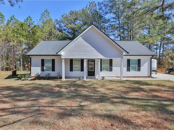 43 Eberhart Dr, Hiram, GA 30141