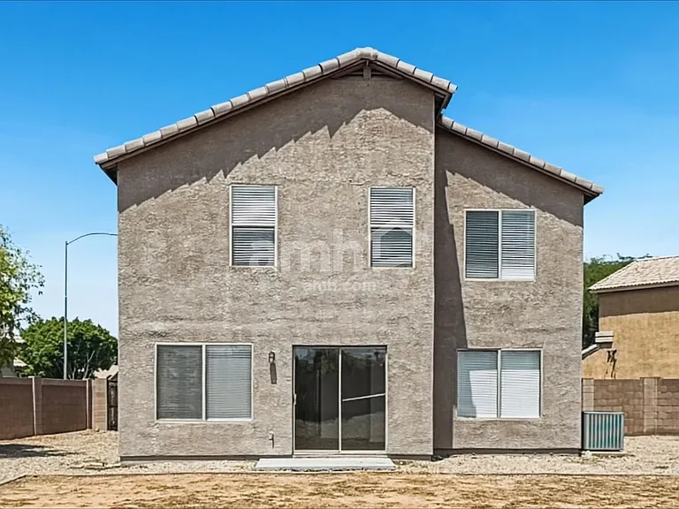 955 S Del Rancho — Photo 20