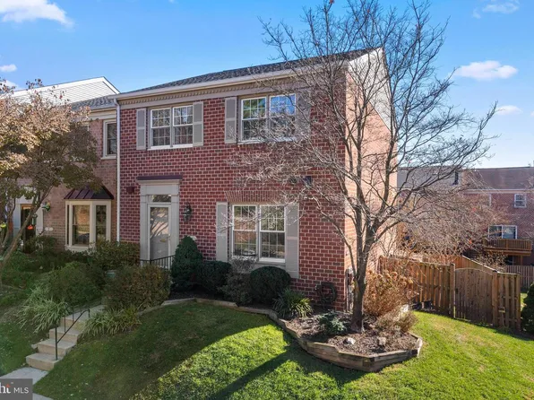 9 Aliceview Ct, Lutherville Timonium, MD 21093