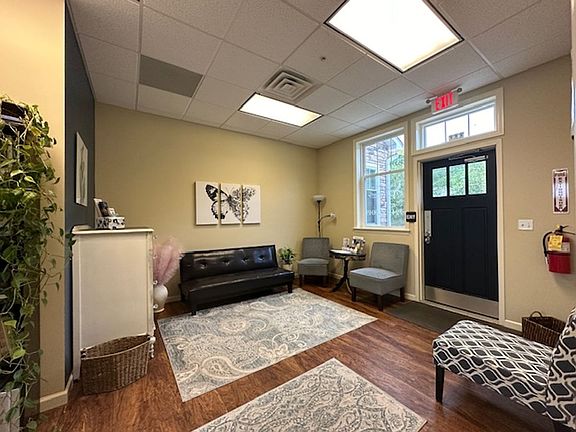 4th image of 525 Beaver Street Ext Unit 208
