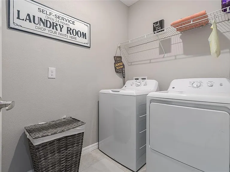 8518 Canyon Creek Trl — Photo 14