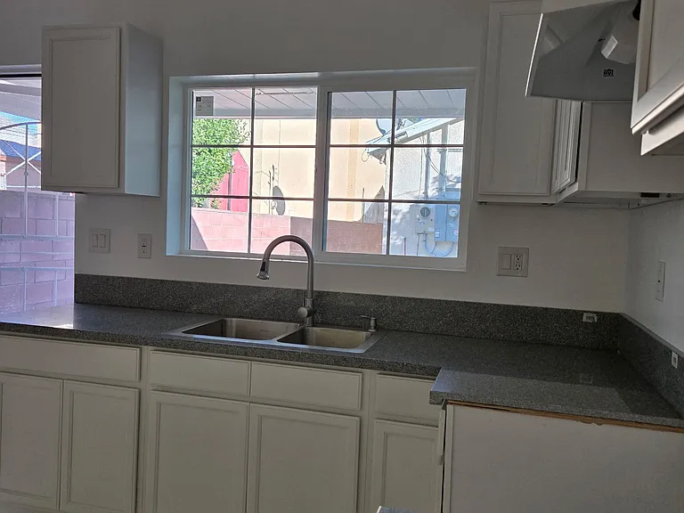 3370 Minnesota Ave #B — Photo 6