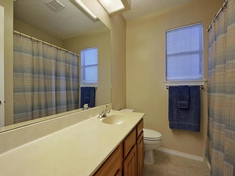 7403 Dallas Dr — Photo 24