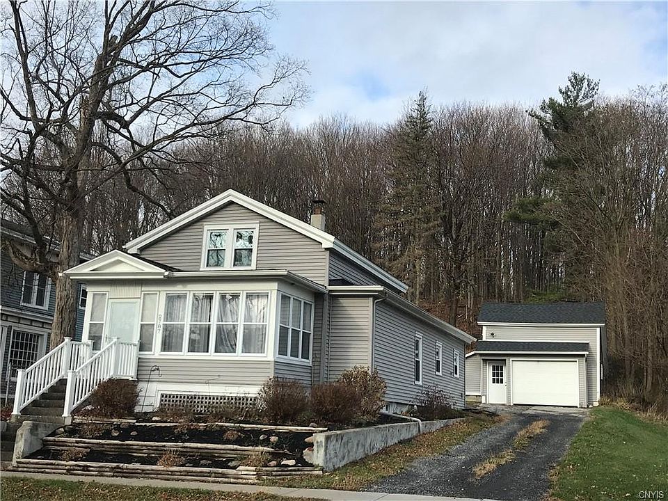 1st image of 2787 E Brutus St