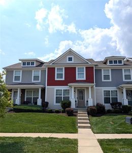 318 Countryshire Dr, Lake Saint Louis, MO, 63367