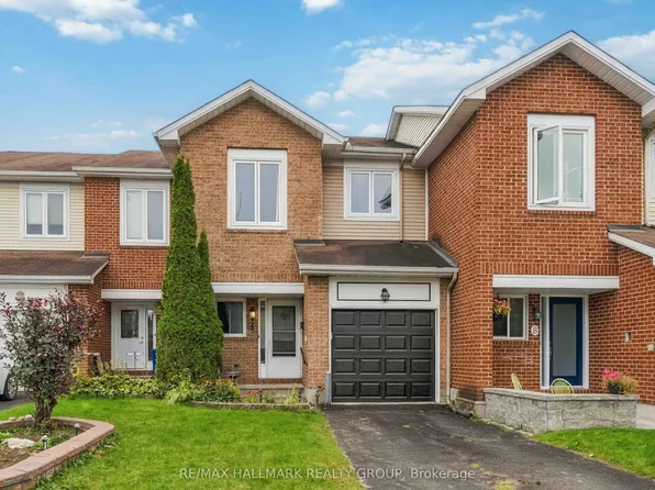 6 Maravista Dr, Ottawa, ON K2J 2Z5