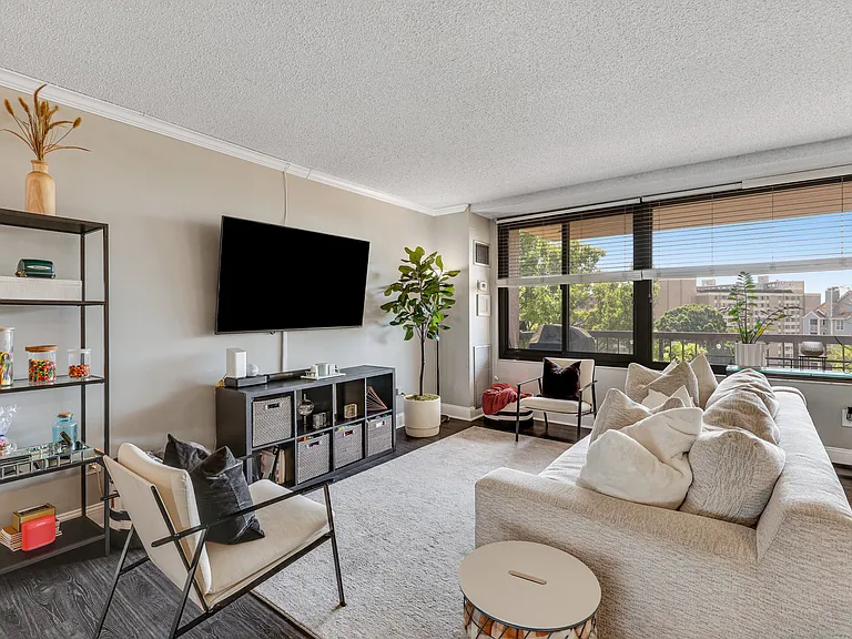 5500 Holmes Run Pkwy #510 — Photo 18
