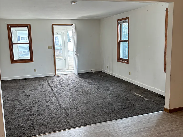 102 Sterling Ave #1 — Photo 3