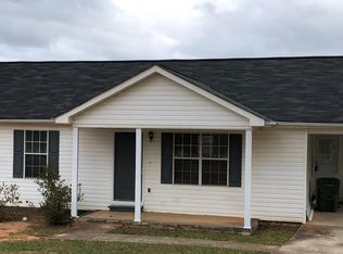 608 Lakeview Dr, Monroe, GA