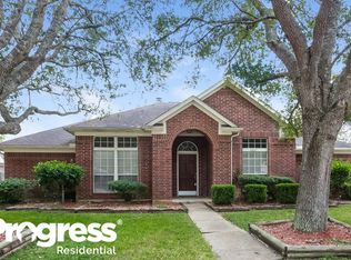 4427 W Thunderwood Cir, Fresno, TX 77545