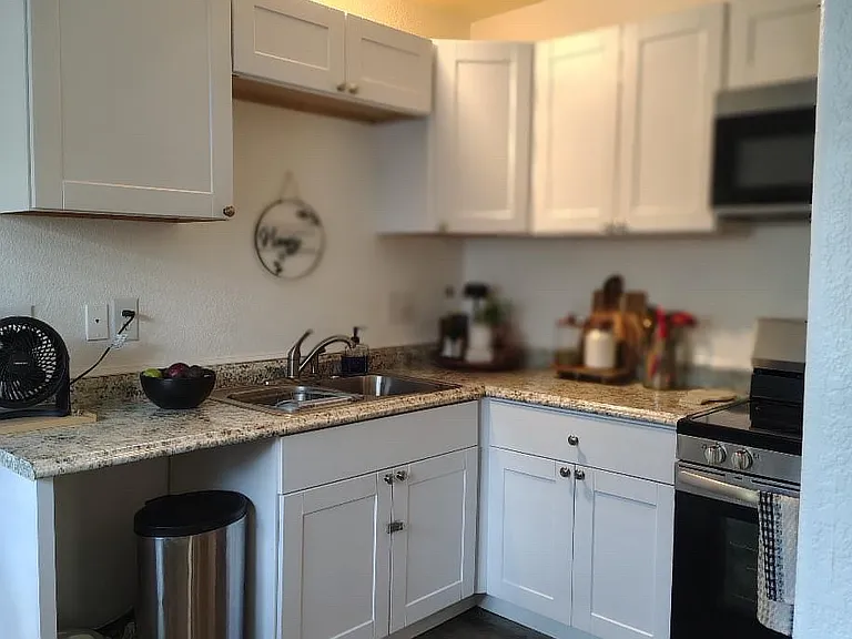 Spacious kitchen