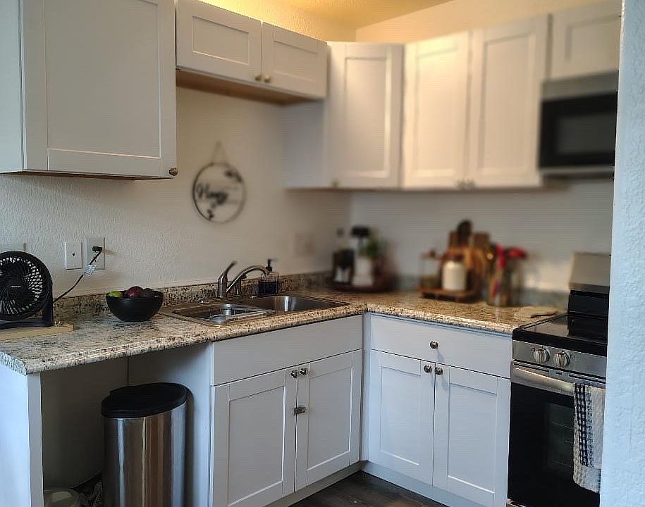 Spacious kitchen