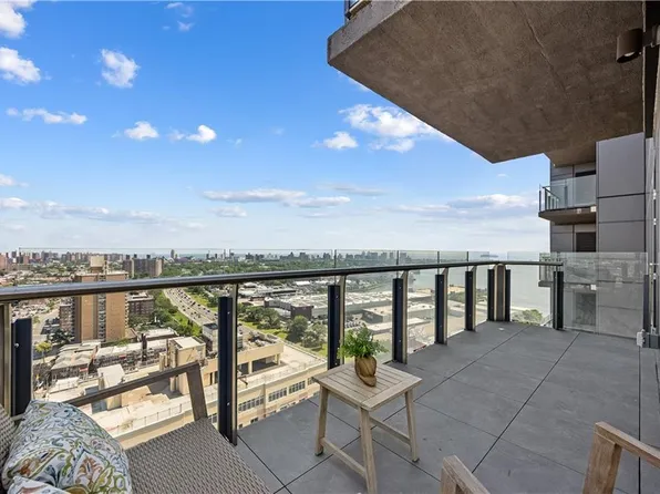 2286 Cropsey Avenue image 26 of 26