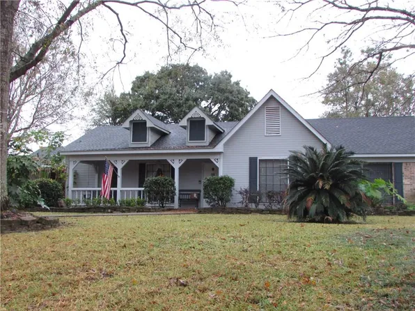 1819 Ridgeline Dr, Mobile, AL 36695