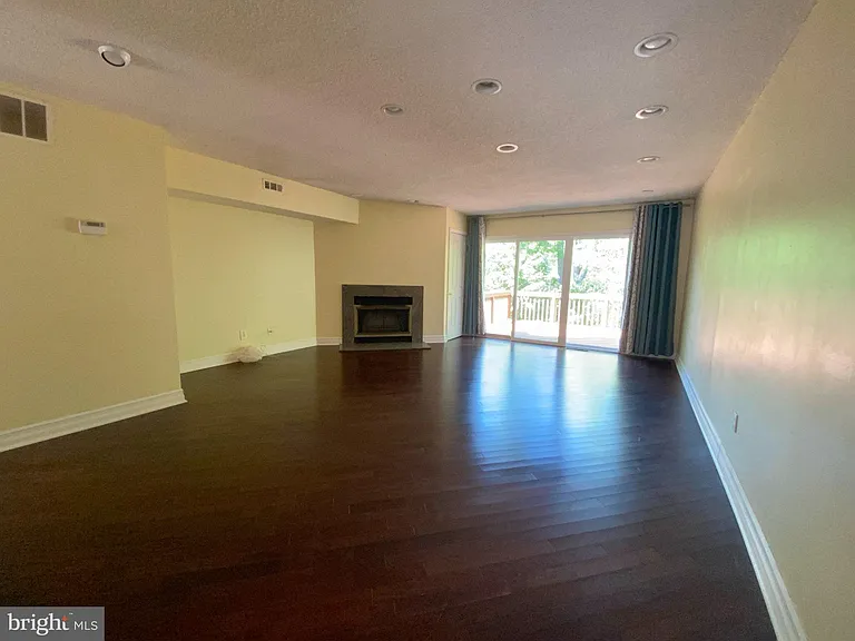 326 Brigade Ct — Photo 42