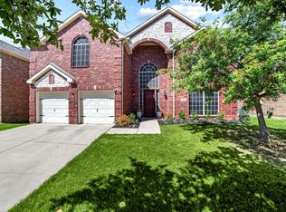 7105 Silktree Ct, Denton, TX 76208