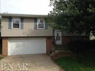 1533 N Hershey Rd, Bloomington, IL 61704