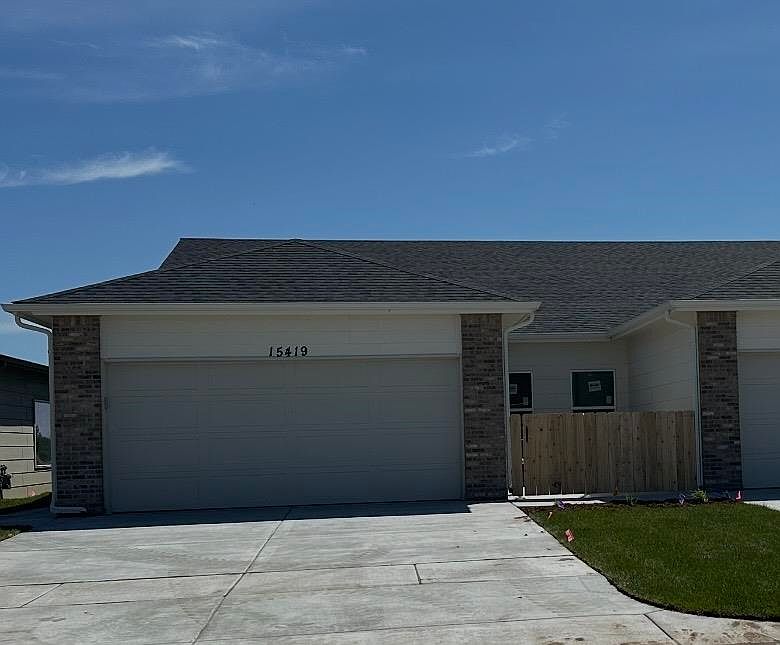 1st image of 15419 W Josephine St