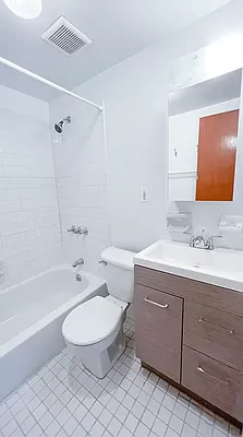 Rented by Brighton Management | media 14