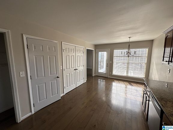 3rd image of 4932 Kerri Ln
