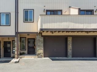 53 Chelsea Way, Bridgewater, NJ 08807