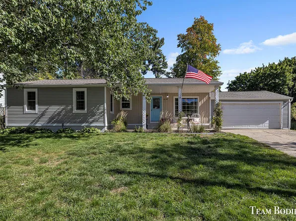 4598 Meryton Ave NW, Comstock Park, MI 49321
