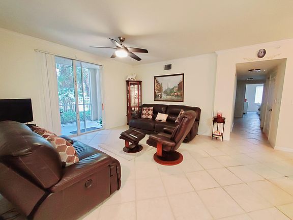 4th image of 6559 Emerald Dunes Dr APT 105