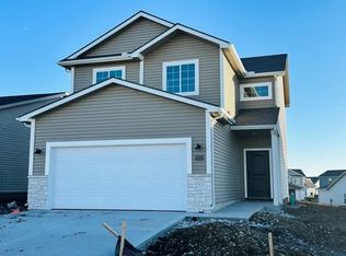 27023 E Sycamore St, Lees Summit, MO 64086